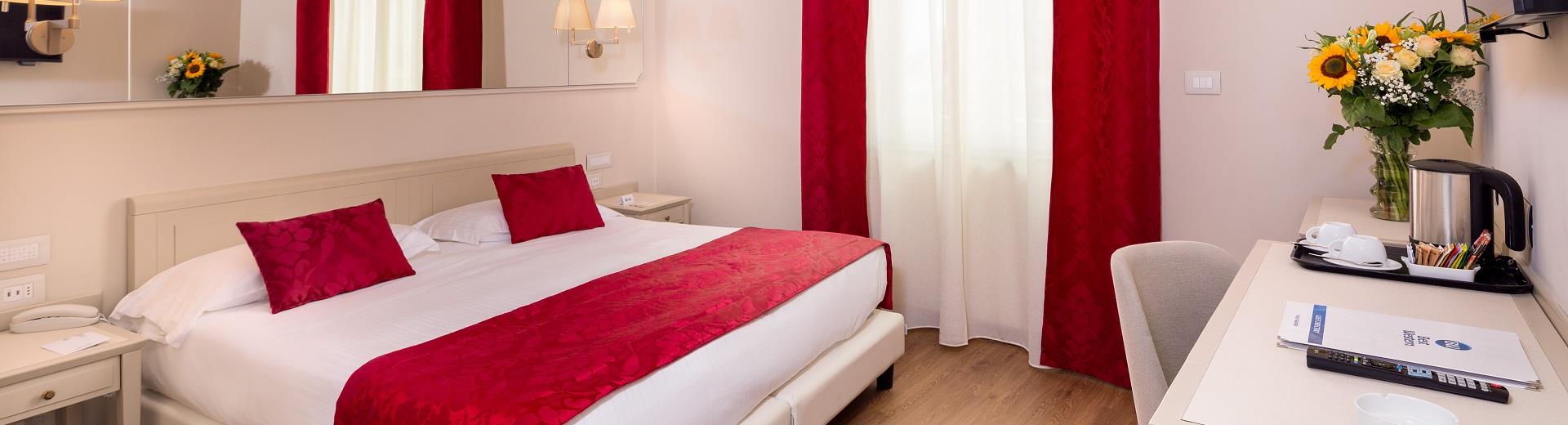 Comfort and services in the rooms of the BW Hotel Nazionale Sanremo