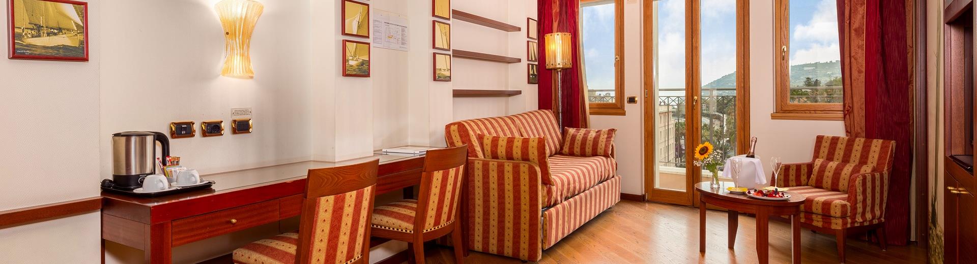 All the comfort you want in our Sanremo hotel suite