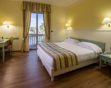 Discover the rooms of the National Hotel in Sanremo