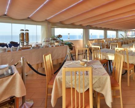 Start the day with a buffet breakfast at the Best Western Hotel Nazionale inside panoramic room!