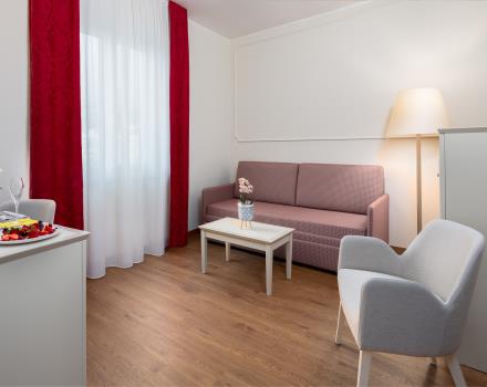 Discover the conveniences of our hotel''s junior suite in downtown Sanremo