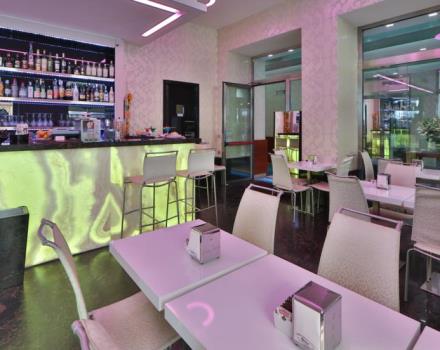 For moments of relaxation or fanciful hors d'oeuvres choose the lounge bar at the Best Western hotel Nazionale.